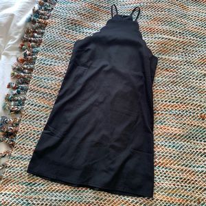Lulu’s little black dress
